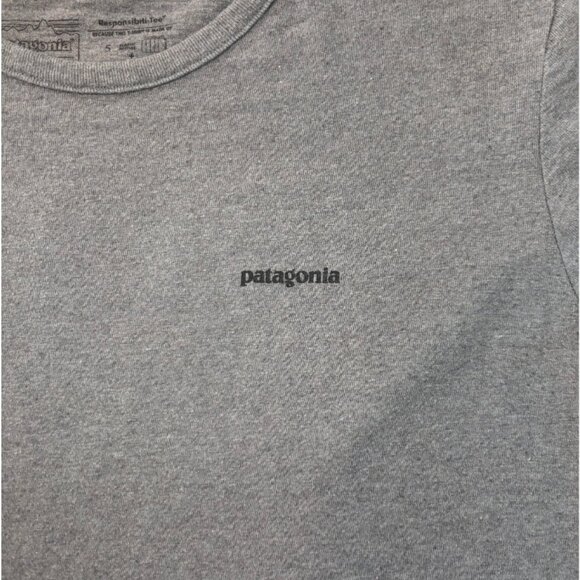 Patagonia P-6 Logo Responsibili-Tee Long Sleeve T Shirt Grey Women's Size XL - Picture 3 of 6